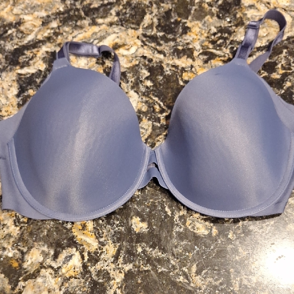 q Womens Warners Solid Blue Nice Bra Size 40D